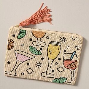 🌼 NWT Anthropologie Fiona beaded cocktail clutch with tassel